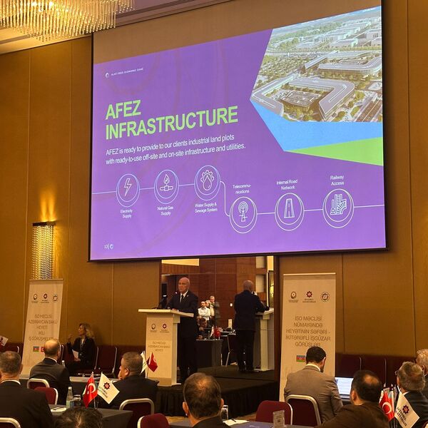 Chairman of the Board of Alat Free Economic Zone Authority presented investment opportunities of AFEZ to the Istanbul Chamber of Industry delegation