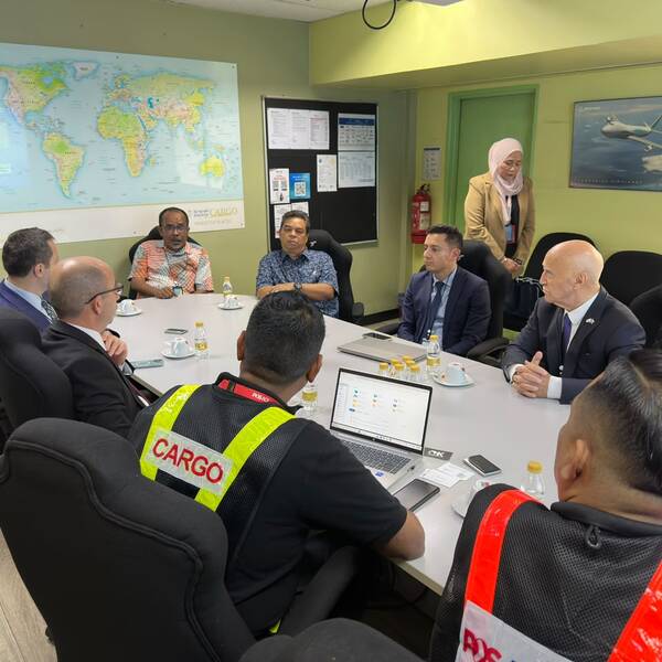 AFEZ Delegation holds meeting with POS Aviation in Malaysia
